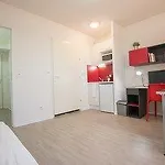 Hotel Apparteo 9 Vaise